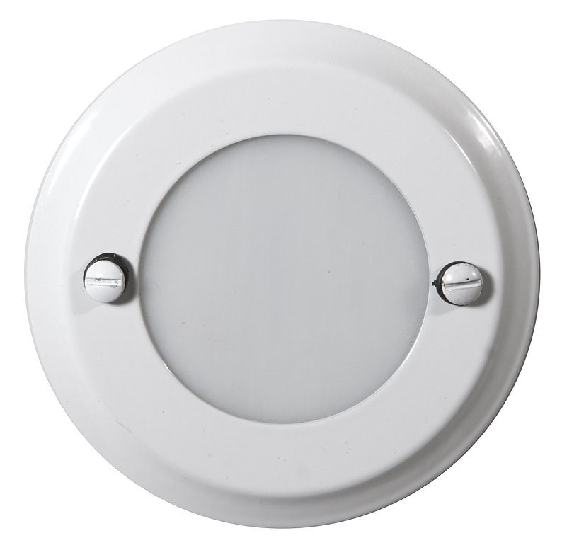 Highpoint, Berkley step light in white